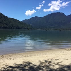 Kilby Provincial Park - Beautiful picture perfect day. They even have a sandy beach.