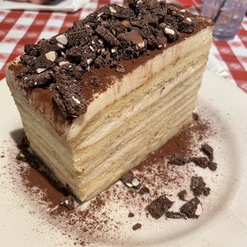 Buca di Beppo Italian Restaurant - Tiramisu - Italian Near Me - Universal City, California