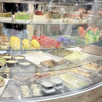 Royal Roastery - Houston - Delicious fruit pastries - Coffee Roasteries Near Me - Houston, Texas Royal Roastery - Houston - Delicious fruit pastries - Coffee Roasteries Near Me - Houston, Texas