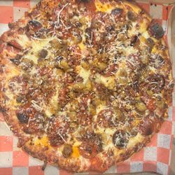 La Pizza Club - Spicy meat lovers