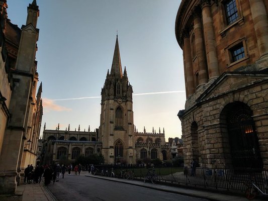 Radcliffe Camera by null