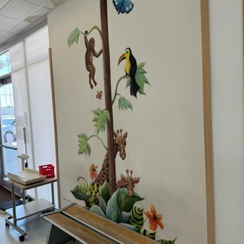 HealthCareClinics - Cute artwork at HealthCareClinics - Medical Centers Near Me - Dallas, Texas HealthCareClinics - Cute artwork at HealthCareClinics - Medical Centers Near Me - Dallas, Texas