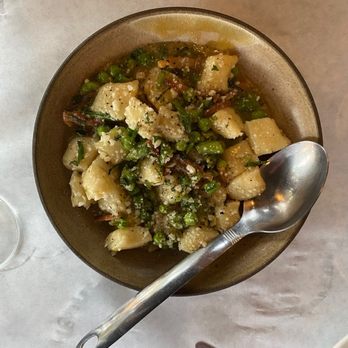 Munno - Gnocchi Pancetta, Peperoni e Provola - Pizza Near Me - Chicago, Illinois Munno - Gnocchi Pancetta, Peperoni e Provola - Pizza Near Me - Chicago, Illinois
