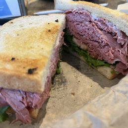 Corned beef sandwich. How it should be!