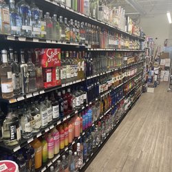 Sip Smoke Liquor - Liquor aisle