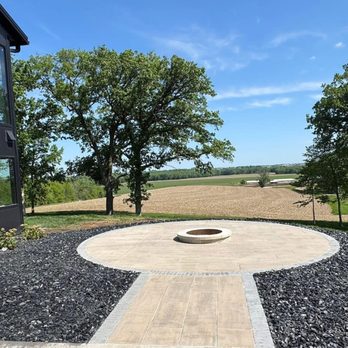 Kalonial Lawn Care - Snow Removal Near Me - Wellman, Iowa Kalonial Lawn Care - Snow Removal Near Me - Wellman, Iowa