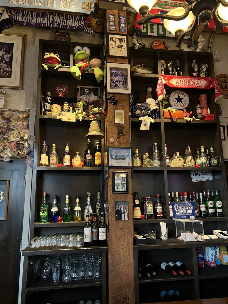 pub image