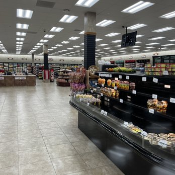 Buc-ee’s - Inside - Gas Stations Near Me - Saint Augustine, Florida Buc-ee’s - Inside - Gas Stations Near Me - Saint Augustine, Florida