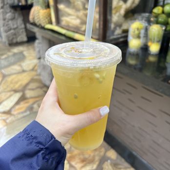 Hawaiian Cane Juice - Calamansi Sugar Cane - Juice Bars & Smoothies Near Me - Honolulu, Hawaii Hawaiian Cane Juice - Calamansi Sugar Cane - Juice Bars & Smoothies Near Me - Honolulu, Hawaii