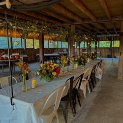 Laura's Florist