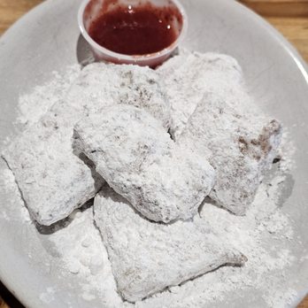 Brick & Spoon - Tupelo - Beignet - Breakfast & Brunch Near Me - Tupelo, Mississippi