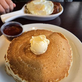 Heidi's Family Restaurant - Breakfast & Brunch Near Me - Anchorage, Alaska Heidi's Family Restaurant - Breakfast & Brunch Near Me - Anchorage, Alaska