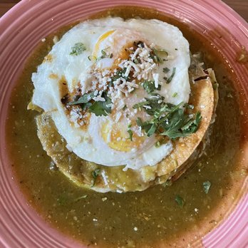 Gallo Blanco - Chilaquiles - Mexican Near Me - Phoenix, Arizona Gallo Blanco - Chilaquiles - Mexican Near Me - Phoenix, Arizona
