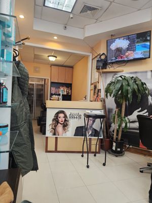 Dazzle Beauty Salon by null