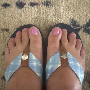 Beautiful Nails - 3-week old pedicure still looks great! - Nail Salons Near Me - Redding, California