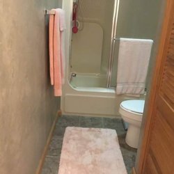 Shawn Scott Home Repairs - Floors rules, bathroom painted