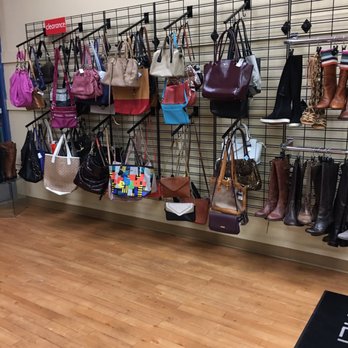 Clothes Mentor Palm Desert, CA - Women's Clothing Near Me - Palm Desert, California Clothes Mentor Palm Desert, CA - Women's Clothing Near Me - Palm Desert, California