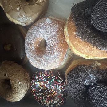 Mag’s Donuts & Bakery - Donuts Near Me - Irvine, California