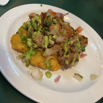 Hate Mondays Tavern - Tostones with brisket - Barbeque Near Me - Miami, Florida