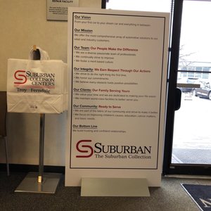 SUBURBAN COLLISION OF TROY - 35 Reviews - 1759 Maplelawn Dr, Troy