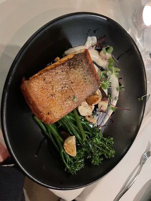 Barnea Bistro by null