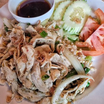 Pho Bay-Georgetown - 07.05.21 - Stir Fry Lemongrass Chicken Fried Rice - Vietnamese Near Me - Georgetown, Colorado