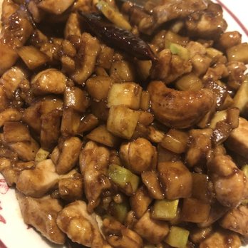 Tsing Tao - Cashew chicken - Chinese Near Me - Wilmette, Illinois