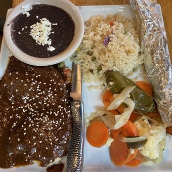 Curra’s Hyde Park - Chicken Mole - Mexican Near Me - Austin, Texas Curra’s Hyde Park - Chicken Mole - Mexican Near Me - Austin, Texas
