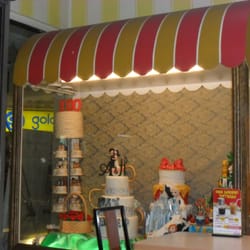 Perfect Moments Bakeshop