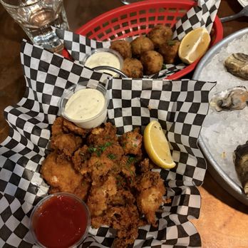 Seafood Station - Calamari, crab cakes - Seafood Near Me - San Francisco, California