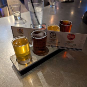 Yard House - Flight - New American Near Me - Costa Mesa, California