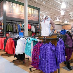 DICK'S Sporting Goods