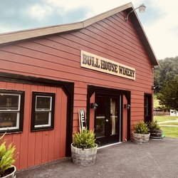 Bullhouse Winery - Winery entrance.