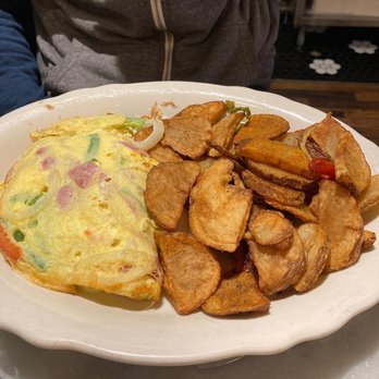 Jacob's Pickles - Western - Cheese Omelette - Comfort Food Near Me - New York, New York Jacob's Pickles - Western - Cheese Omelette - Comfort Food Near Me - New York, New York