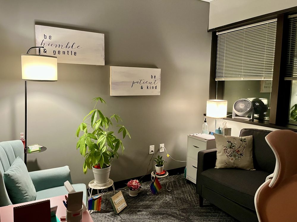 Gisella Diaz Therapy - grief counselor in Edison, NJ