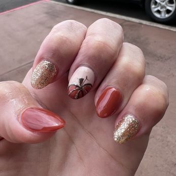Professionail - Nail Salons Near Me - Lihue, Hawaii
