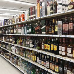 Caseville Family Market - Liquor