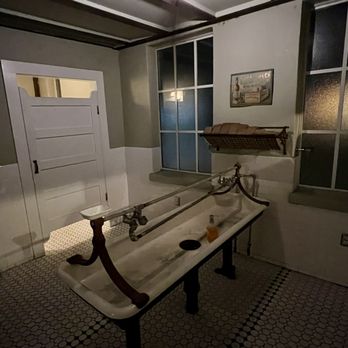 The Ice Plant - First post on a restaurant restroom but had to as it's unusual and  clever. Clean - Cocktail Bars Near Me - St. Augustine, Florida
