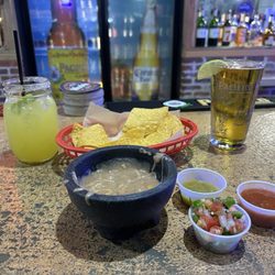 El Cielo - House marg, pacifico, bean dip, salsa bar