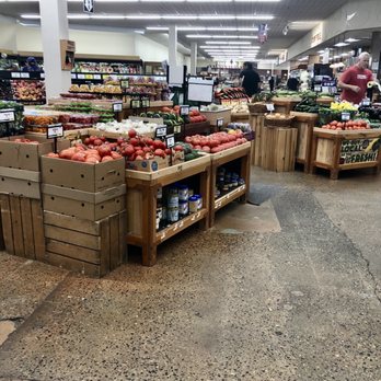 Big Y - Big Y Meriden CT. Older, fairly clean store. - Grocery Near Me - Meriden, Connecticut Big Y - Big Y Meriden CT. Older, fairly clean store. - Grocery Near Me - Meriden, Connecticut