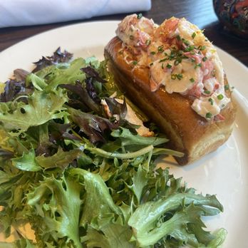 State Street Provisions - Lobster Roll - New American Near Me - Boston, Massachusetts State Street Provisions - Lobster Roll - New American Near Me - Boston, Massachusetts
