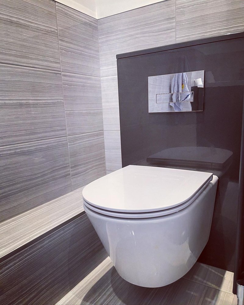 Slide of Satellite Licensed Plumber