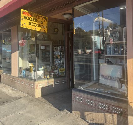 Angel City Books & Records by null