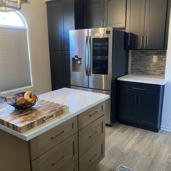 SDKB Corp - Contrasting kitchen island was custom built. - Interior Design Near Me - San Diego, California SDKB Corp - Contrasting kitchen island was custom built. - Interior Design Near Me - San Diego, California