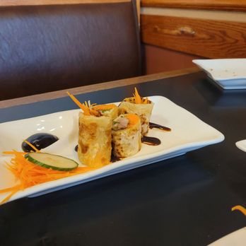 Siam Glastonbury - Duck roll - Thai Near Me - Glastonbury, Connecticut Siam Glastonbury - Duck roll - Thai Near Me - Glastonbury, Connecticut