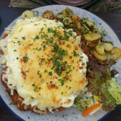 Spitzwegerich - Riesenschnitzel mit Belag