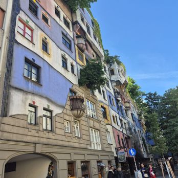 Hundertwasserhaus - Landmarks & Historical Buildings Near Me - Vienna, 9