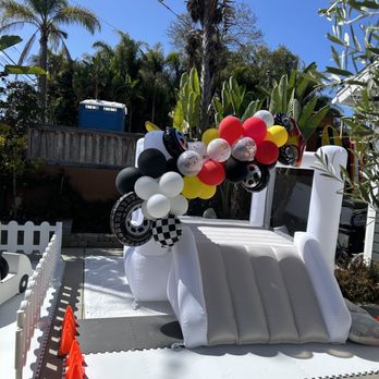 Qwen Events - Balloon Services Near Me Qwen Events - Balloon Services Near Me