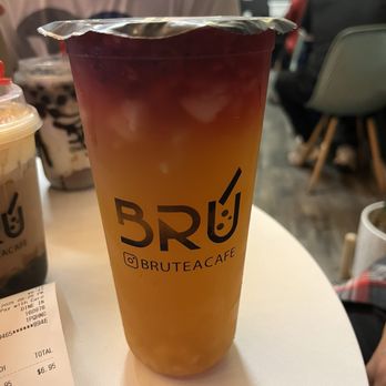 Bru Tea Cafe - Lychee Dragonfruit Tea - Bubble Tea Near Me - Elk Grove, California Bru Tea Cafe - Lychee Dragonfruit Tea - Bubble Tea Near Me - Elk Grove, California