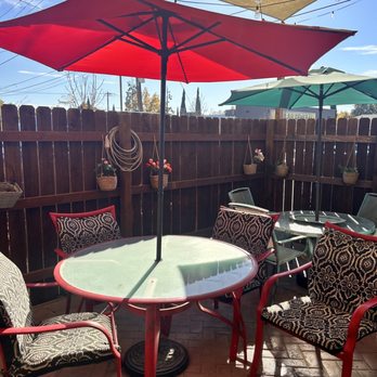 Bartels Restaurant  - Coffee & Tea Near Me - Red Bluff, California